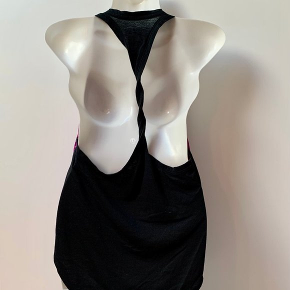 Nike | Twist | Back | Top - Picture 2 of 2